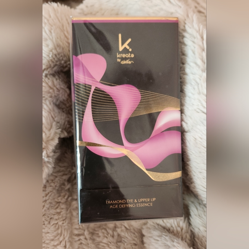 Kreate by Karim Diamond Eye and Upper Lip Age defying essence
